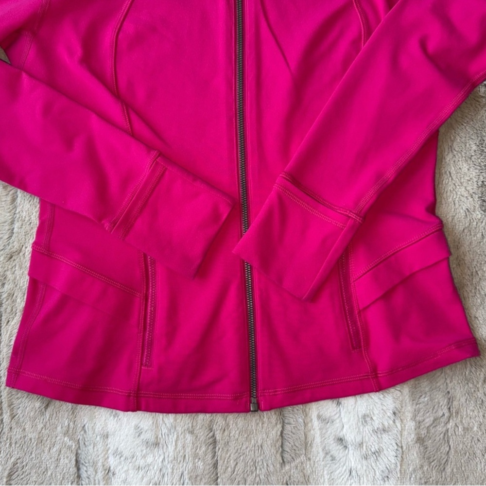 RARE Lululemon Hustle In Your Bustle Jacket in Jewelled Magenta Size 10 - Picture 7 of 16